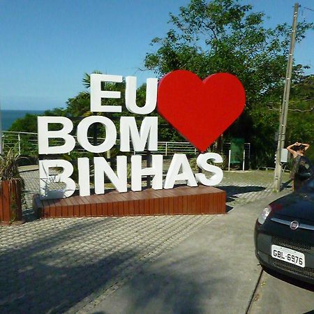Apartamentos Bombinhas - 140 Metros Da Praia Bagian luar foto