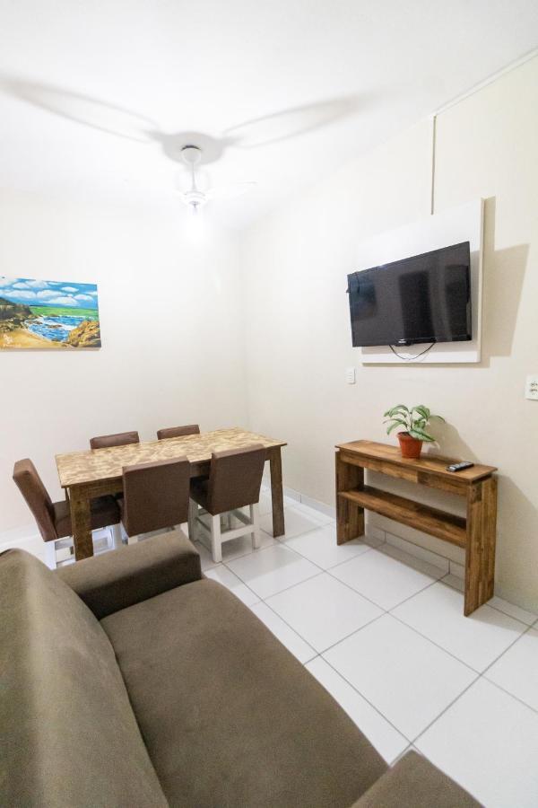 Apartamentos Bombinhas - 140 Metros Da Praia Bagian luar foto