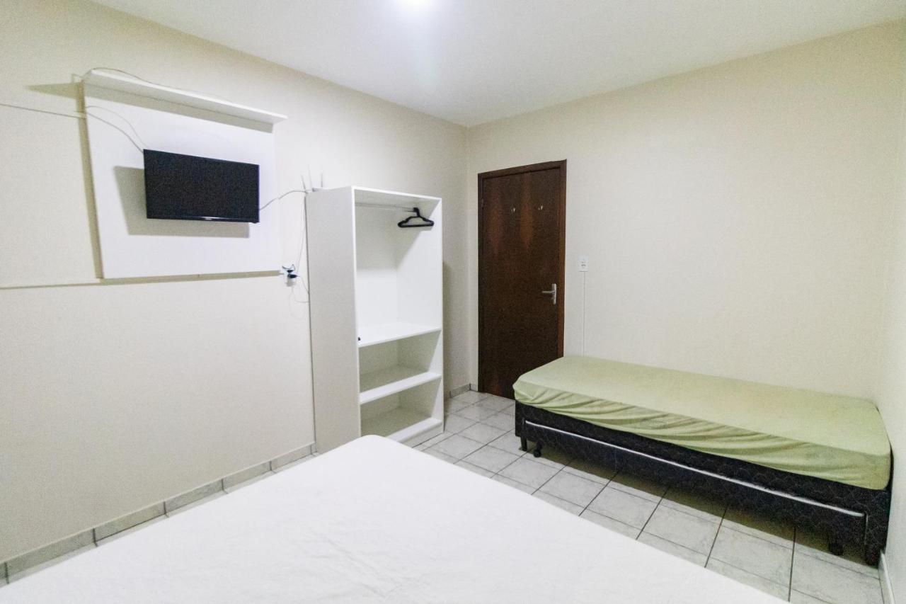 Apartamentos Bombinhas - 140 Metros Da Praia Bagian luar foto