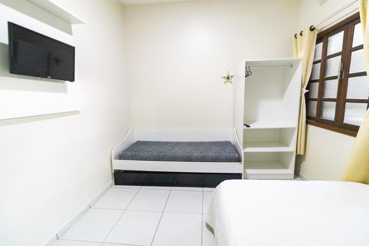 Apartamentos Bombinhas - 140 Metros Da Praia Bagian luar foto