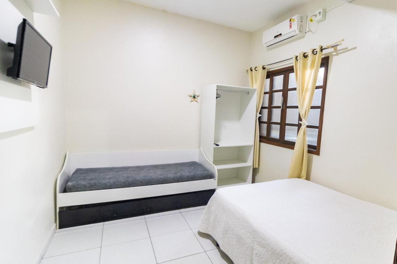 Apartamentos Bombinhas - 140 Metros Da Praia Bagian luar foto
