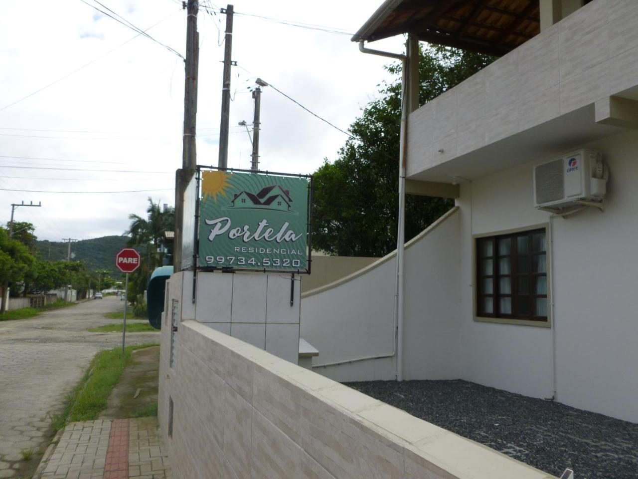 Apartamentos Bombinhas - 140 Metros Da Praia Bagian luar foto