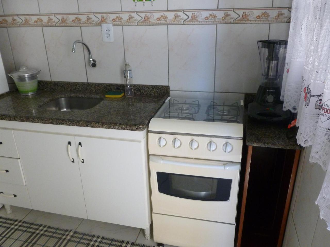 Apartamentos Bombinhas - 140 Metros Da Praia Bagian luar foto
