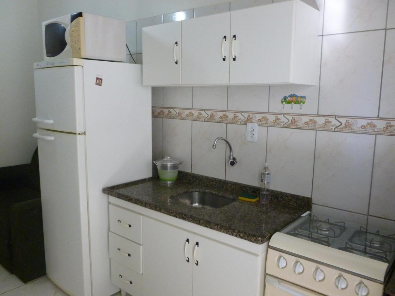 Apartamentos Bombinhas - 140 Metros Da Praia Bagian luar foto